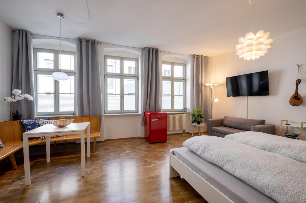 Grosse Altstadtwohnung In Top Lage Zentrum Dresden Eksteriør bilde